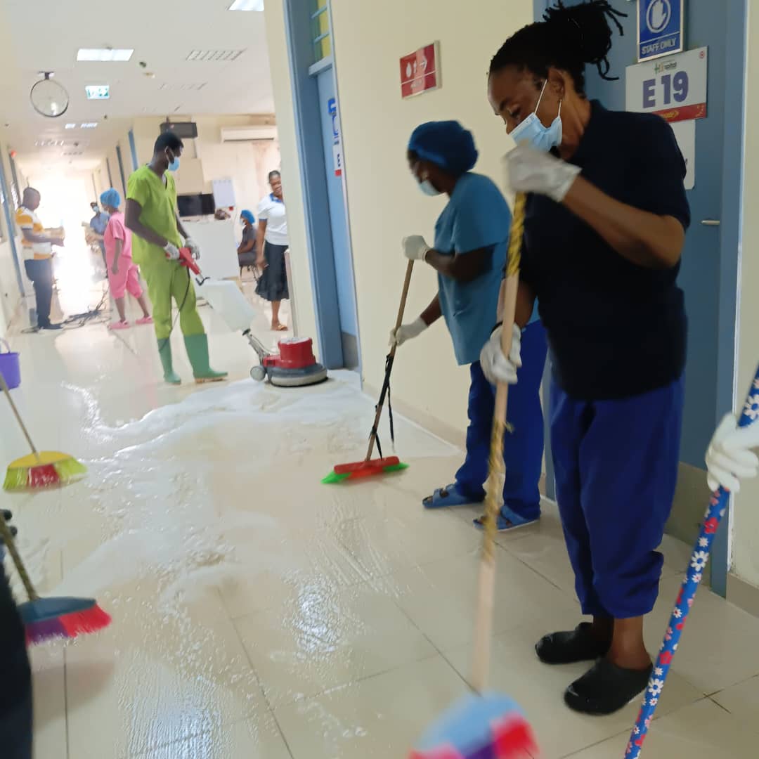Professional clinical cleaning in a healthcare facility